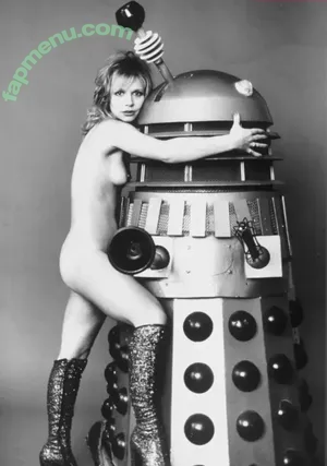 Katy Manning / manningofficial nude photo #0003