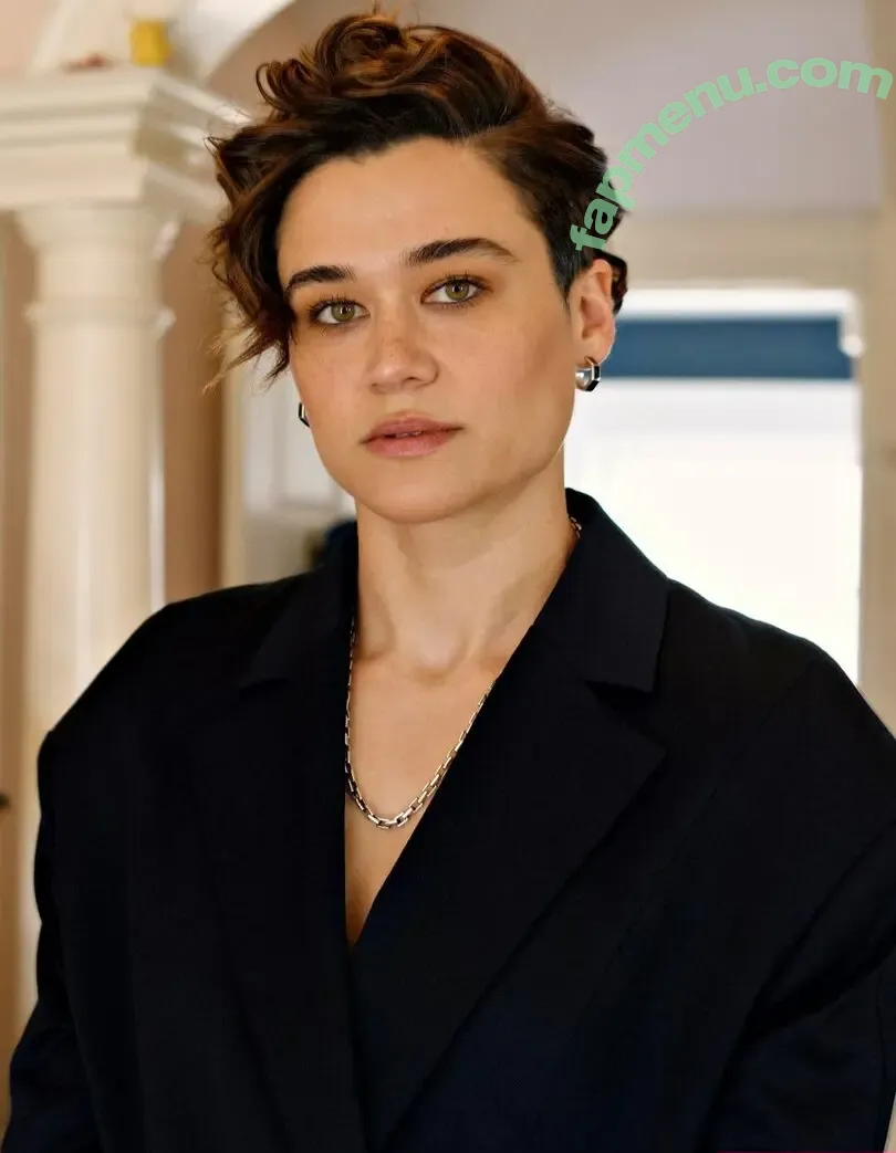 Katy O’Brian nude photo #0062 (thekatyo)