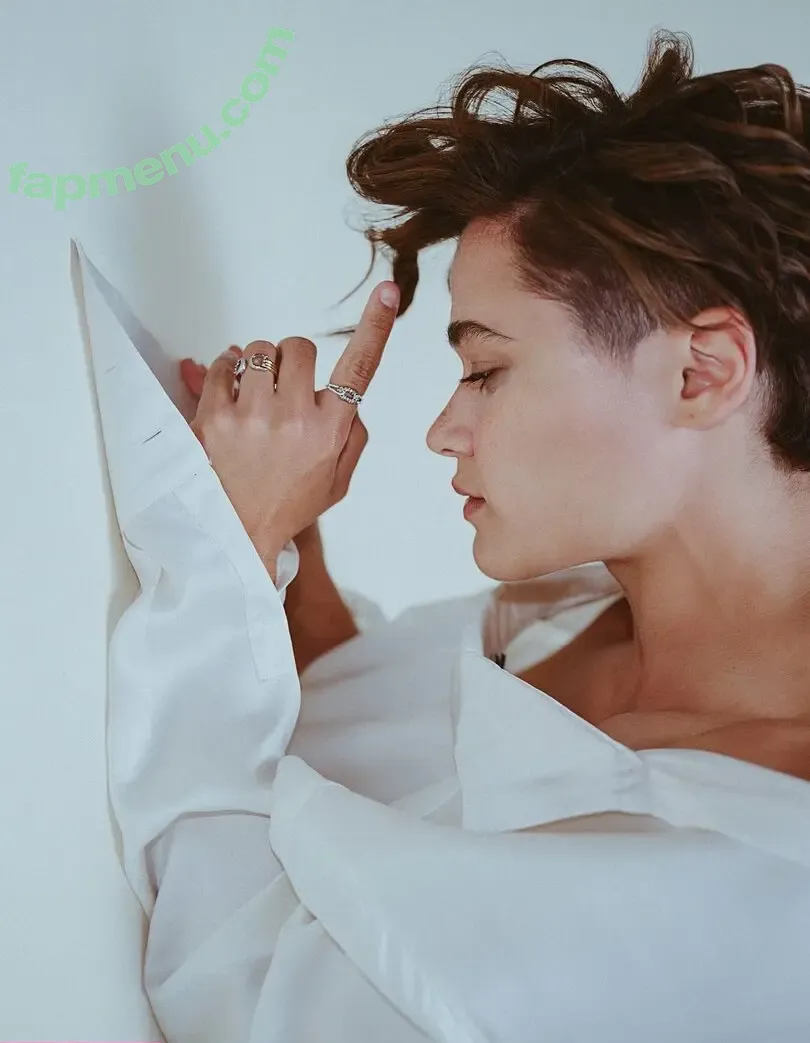 Katy O’Brian nude photo #0080 (thekatyo)