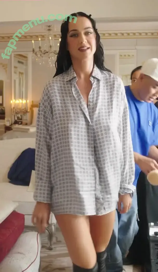 Katy Perry nude photo #2331 (katyperry)