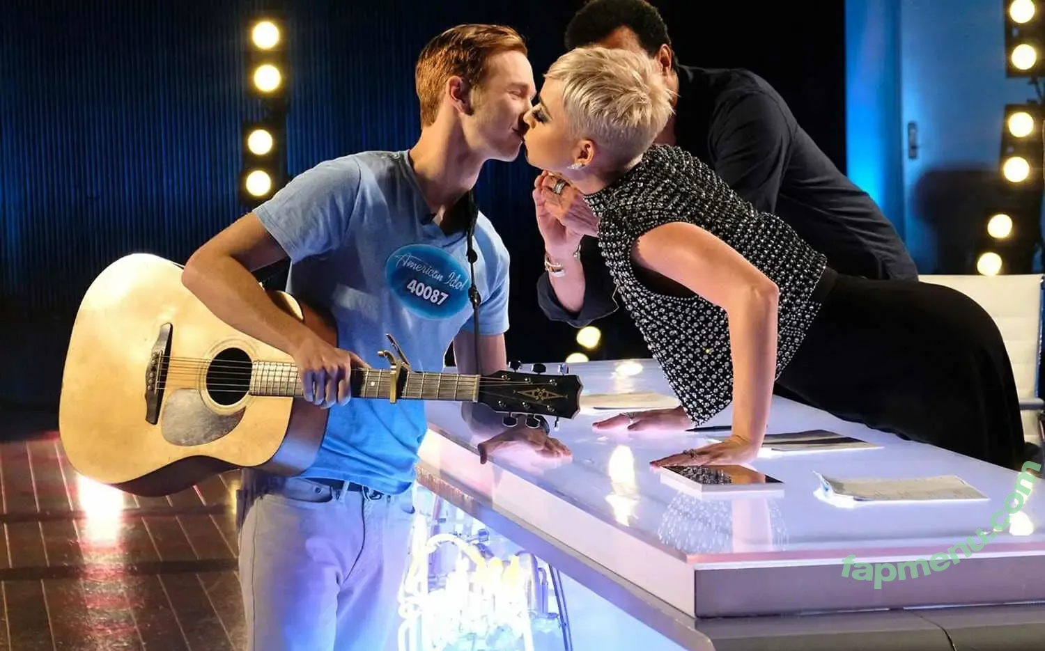 Katy Perry nude photo #2412 (katyperry)