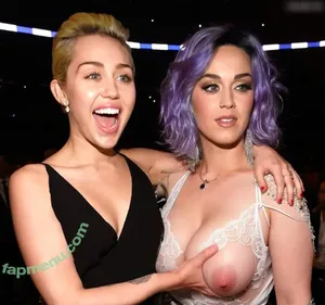 Katy Perry / katyperry nude photo #3337