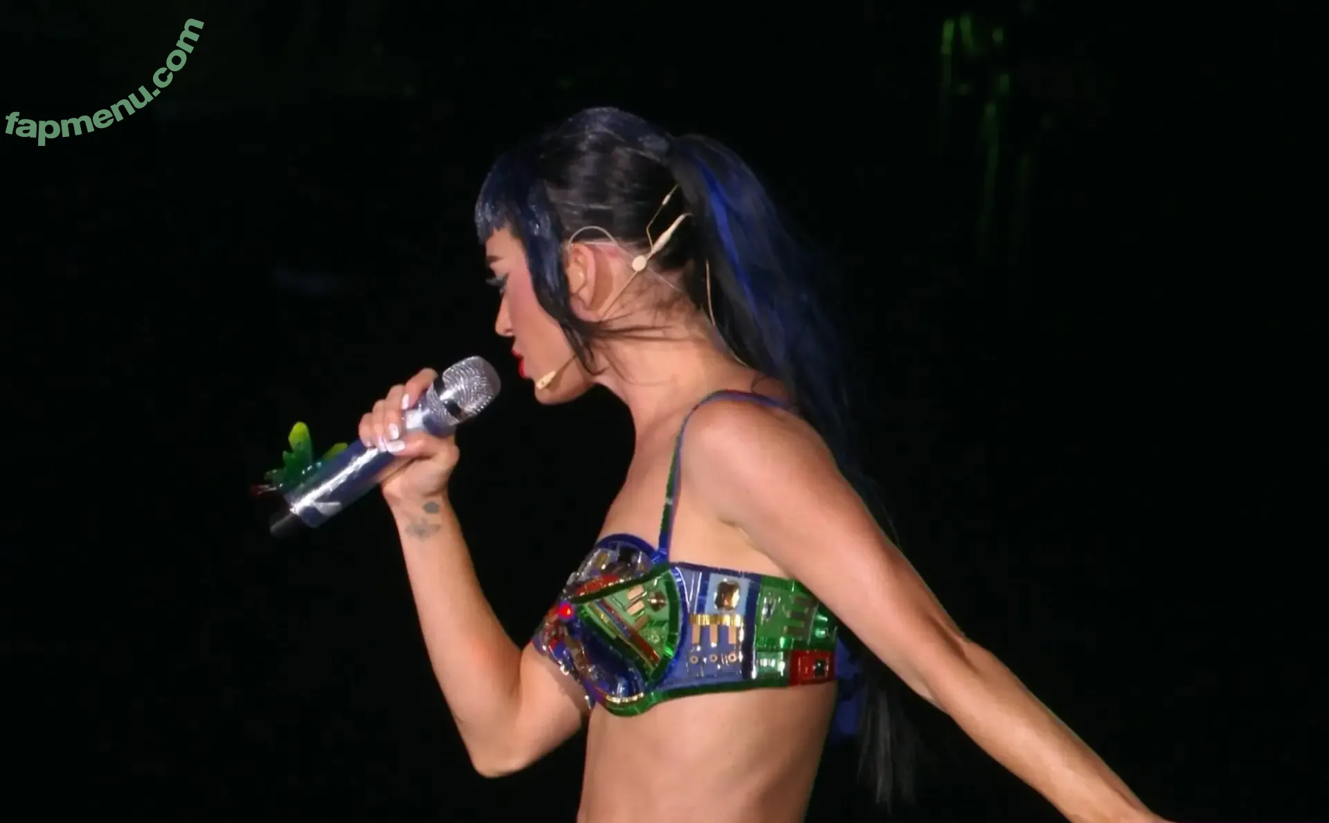 Katy Perry nude photo #0212 (katyperry)