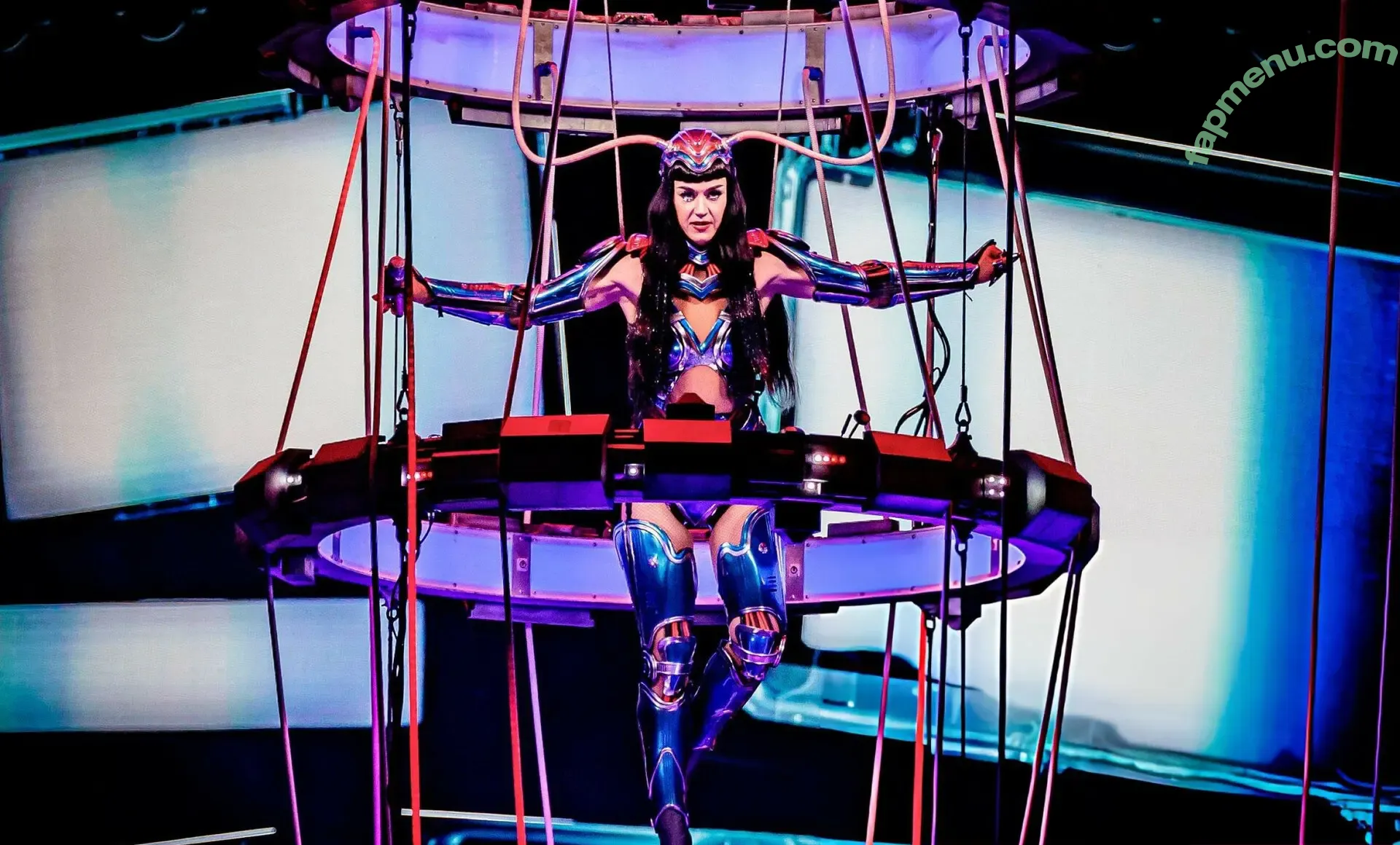 Katy Perry nude photo #0295 (katyperry)