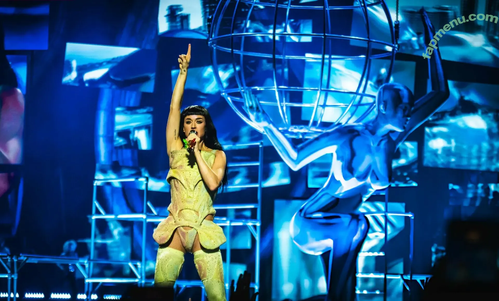 Katy Perry nude photo #0297 (katyperry)