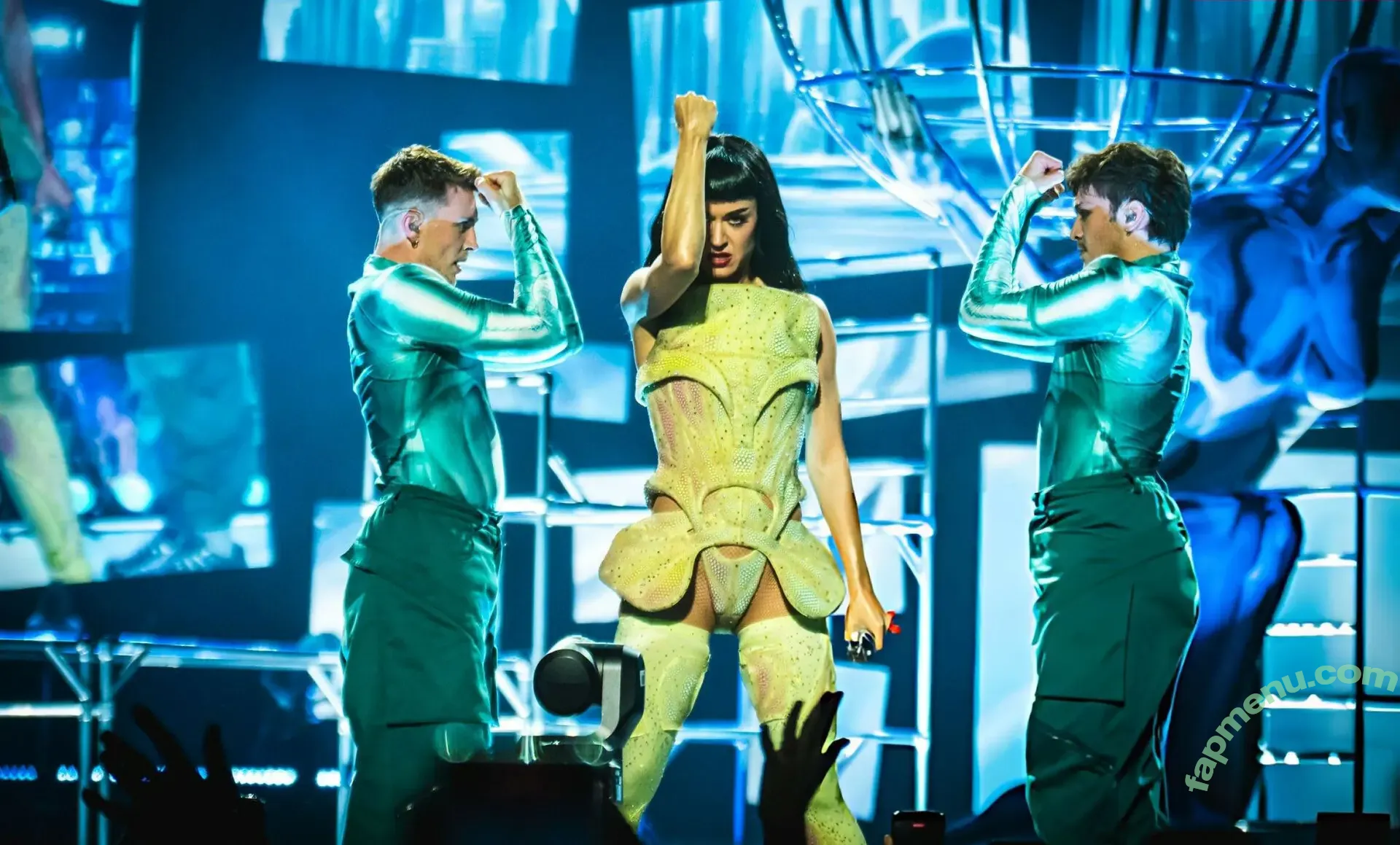 Katy Perry nude photo #0299 (katyperry)