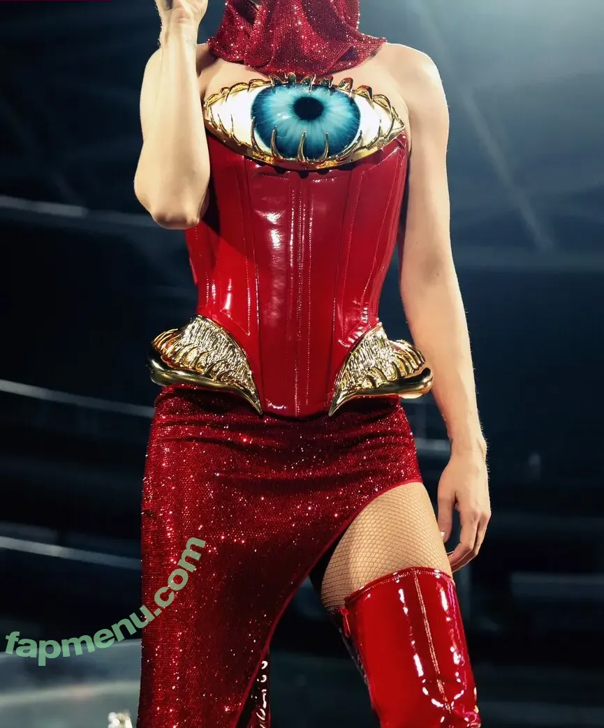 Katy Perry nude photo #0364 (katyperry)