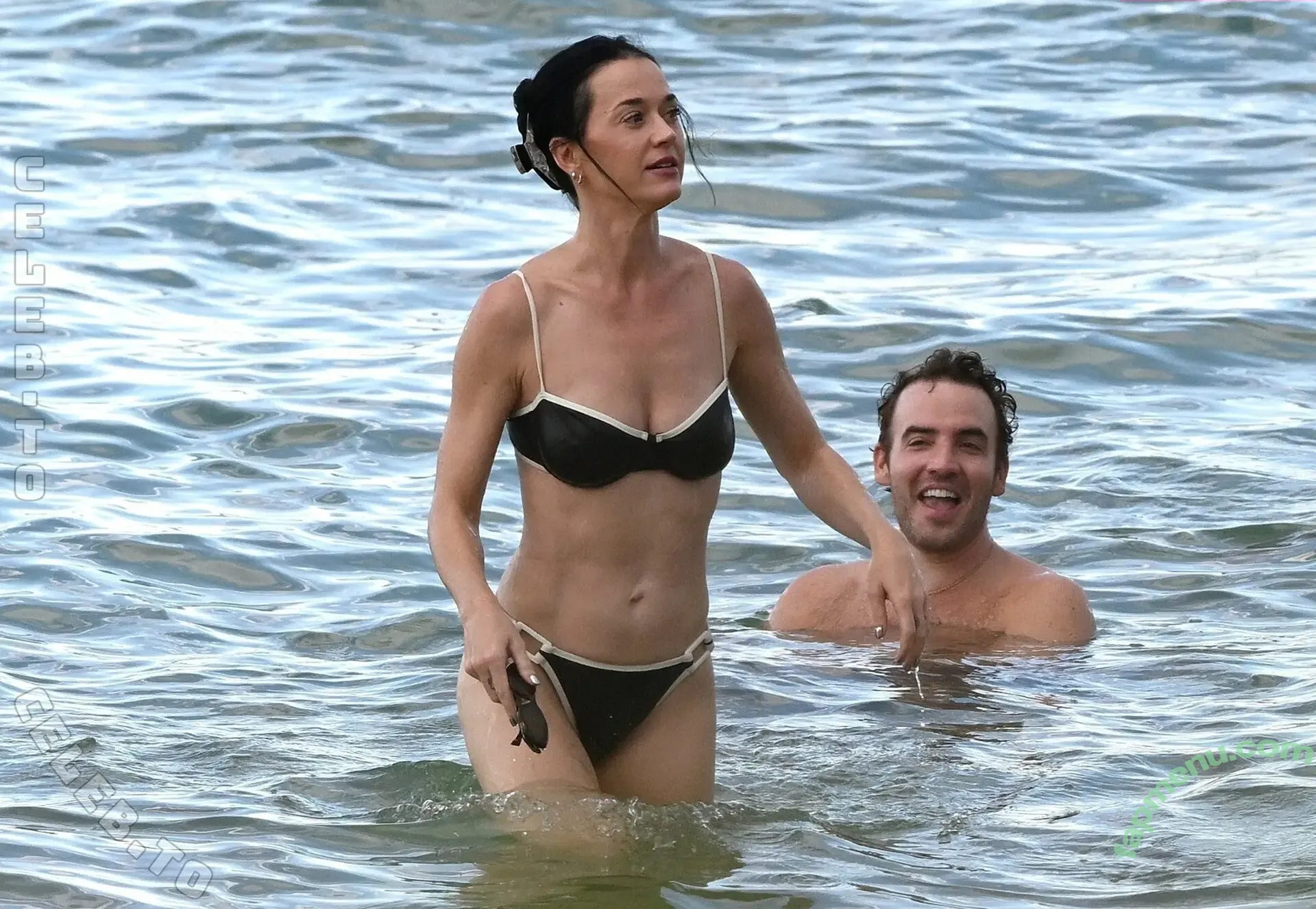 Katy Perry nude photo #0392 (katyperry)