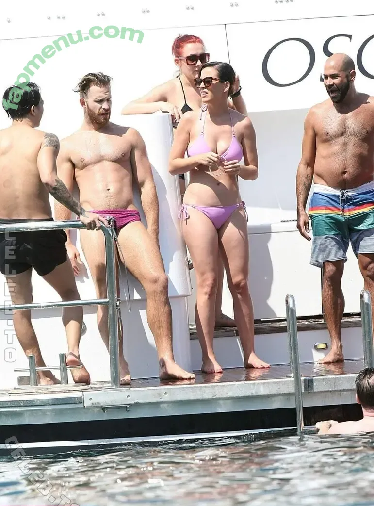 Katy Perry nude photo #0456 (katyperry)