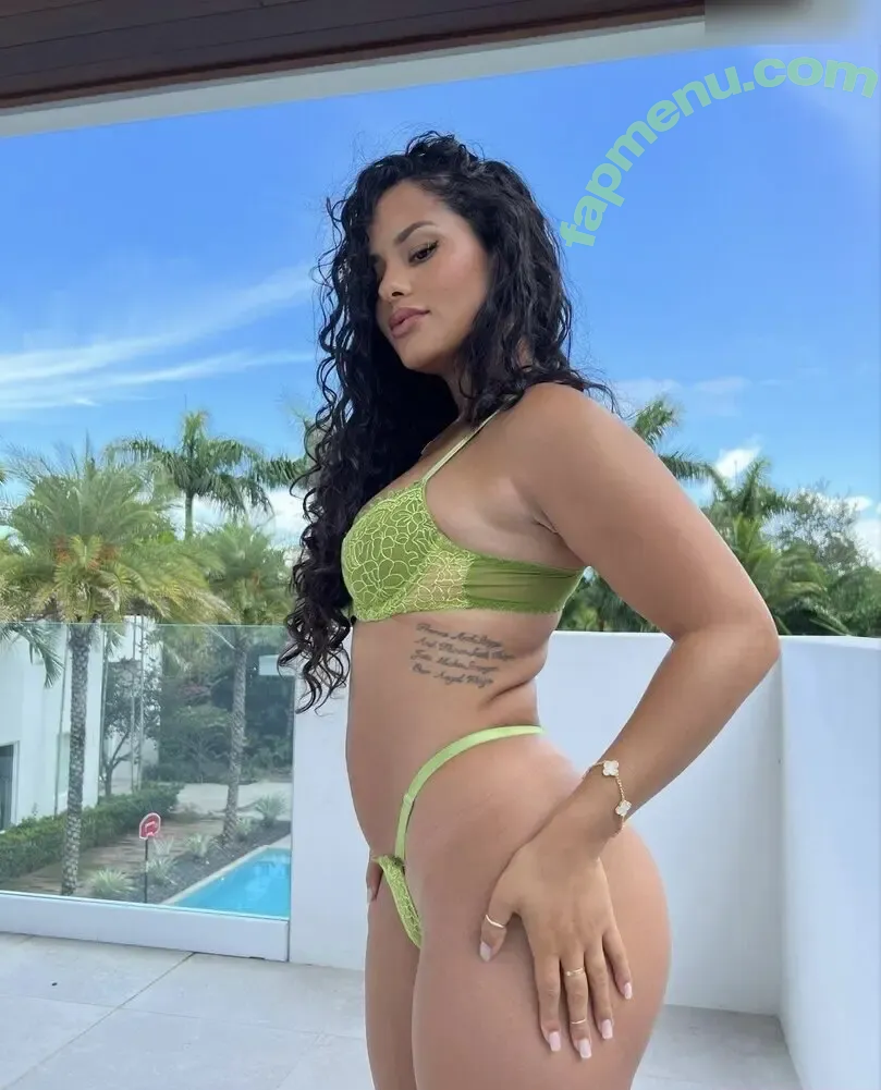 Katya Elise Henry nude photo #1610 (katyaelisehenry / katyaelisehenrysworld)