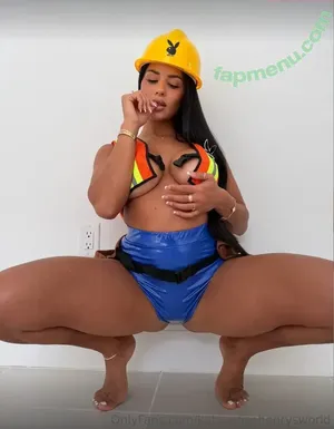 Katya Elise Henry / katyaelisehenry / katyaelisehenrysworld nude photo #2267