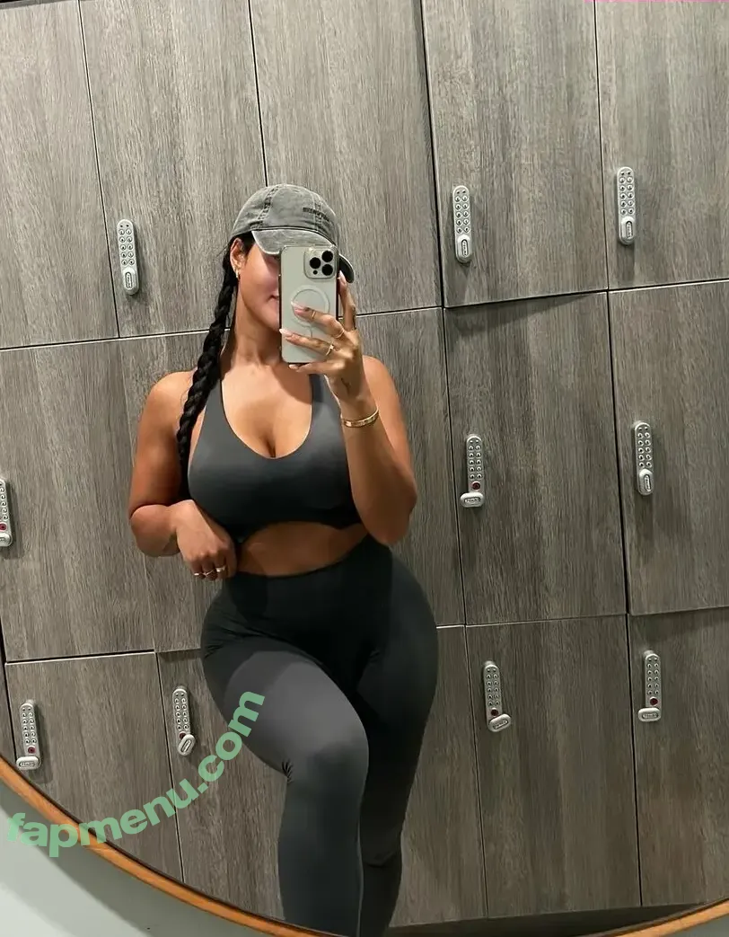Katya Elise Henry nude photo #2122 (katyaelisehenry / katyaelisehenrysworld)