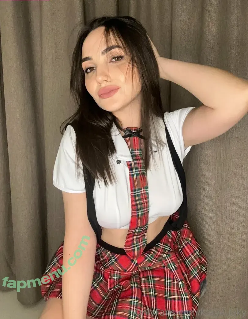 katya.luky nude photo #0024 (katarina_luk)