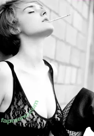 Katya Zvereva / katyazvereva nude photo #0008