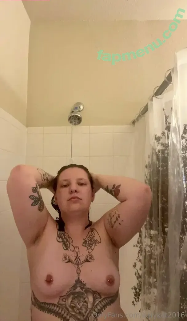 katykat2016 nude photo #0018 (spinnylynne2016)
