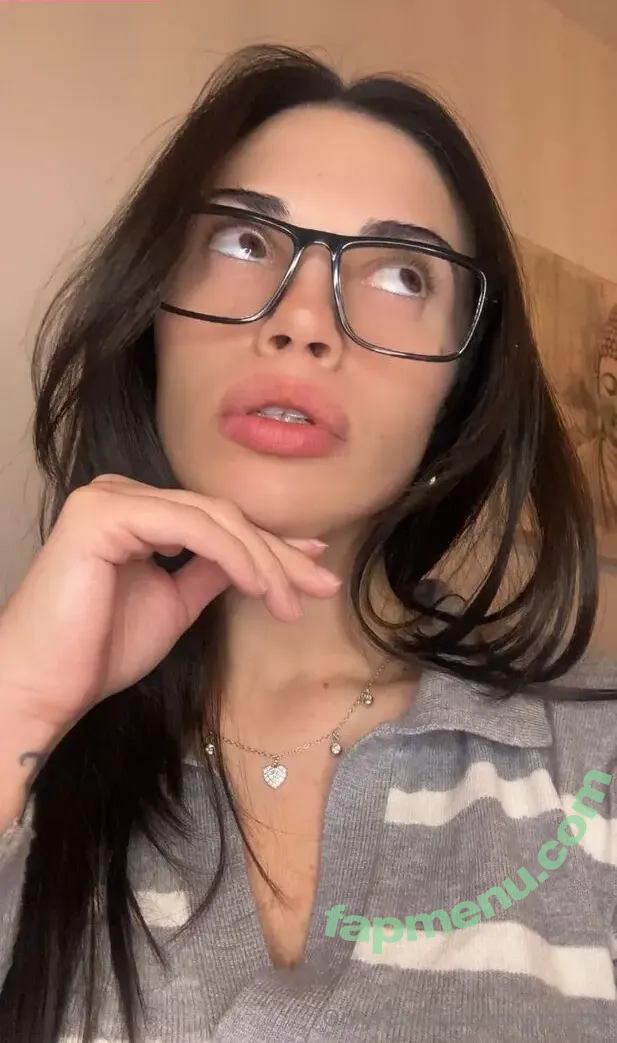 katysage nude photo #0021 (katysausage)