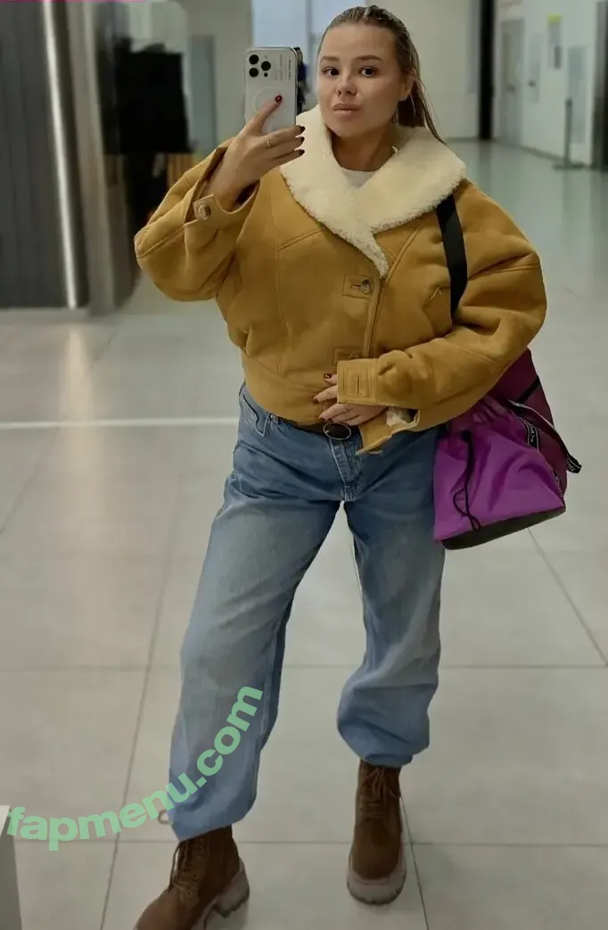 katyshka2208 nude photo #0105 (katyshka2208)