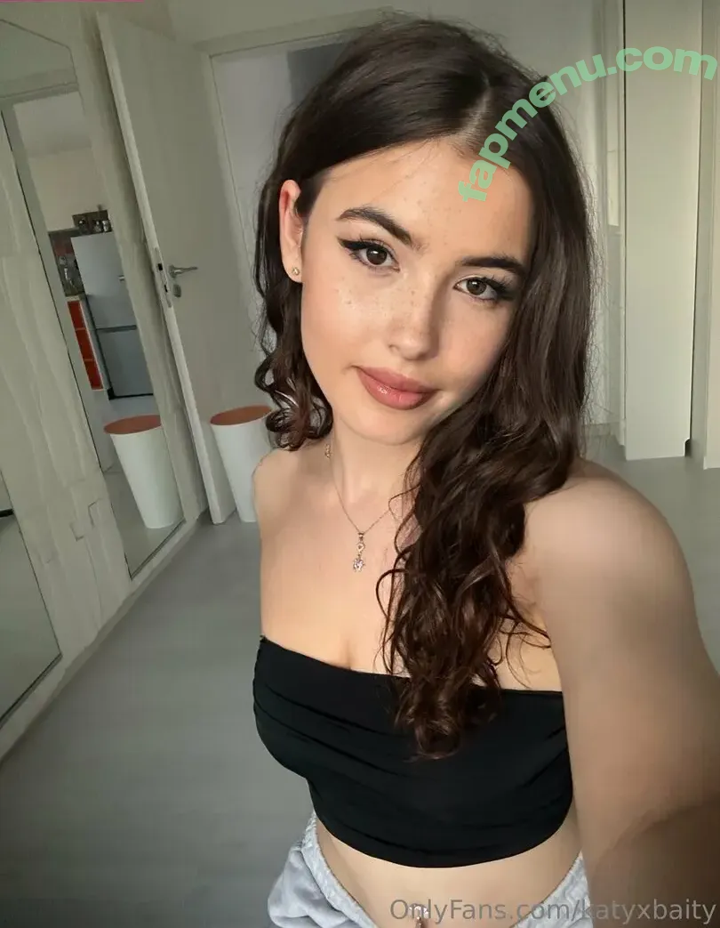katyxbaity nude photo #0011 (katybaityyx)