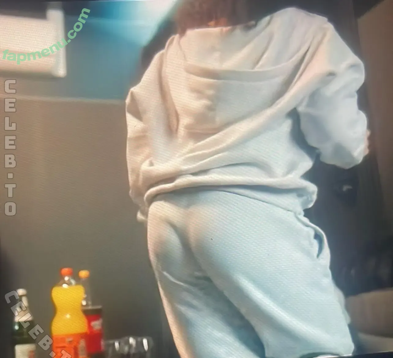 Kauta nude photo #0062 (kautamusic / kaygcarlson)