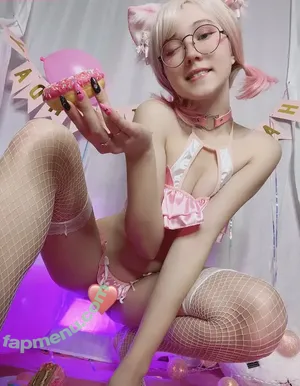 Kawaii Fox Tyan / Kawaiifox / dollish_fox / kawaiifoxtyan / user nude photo #0703