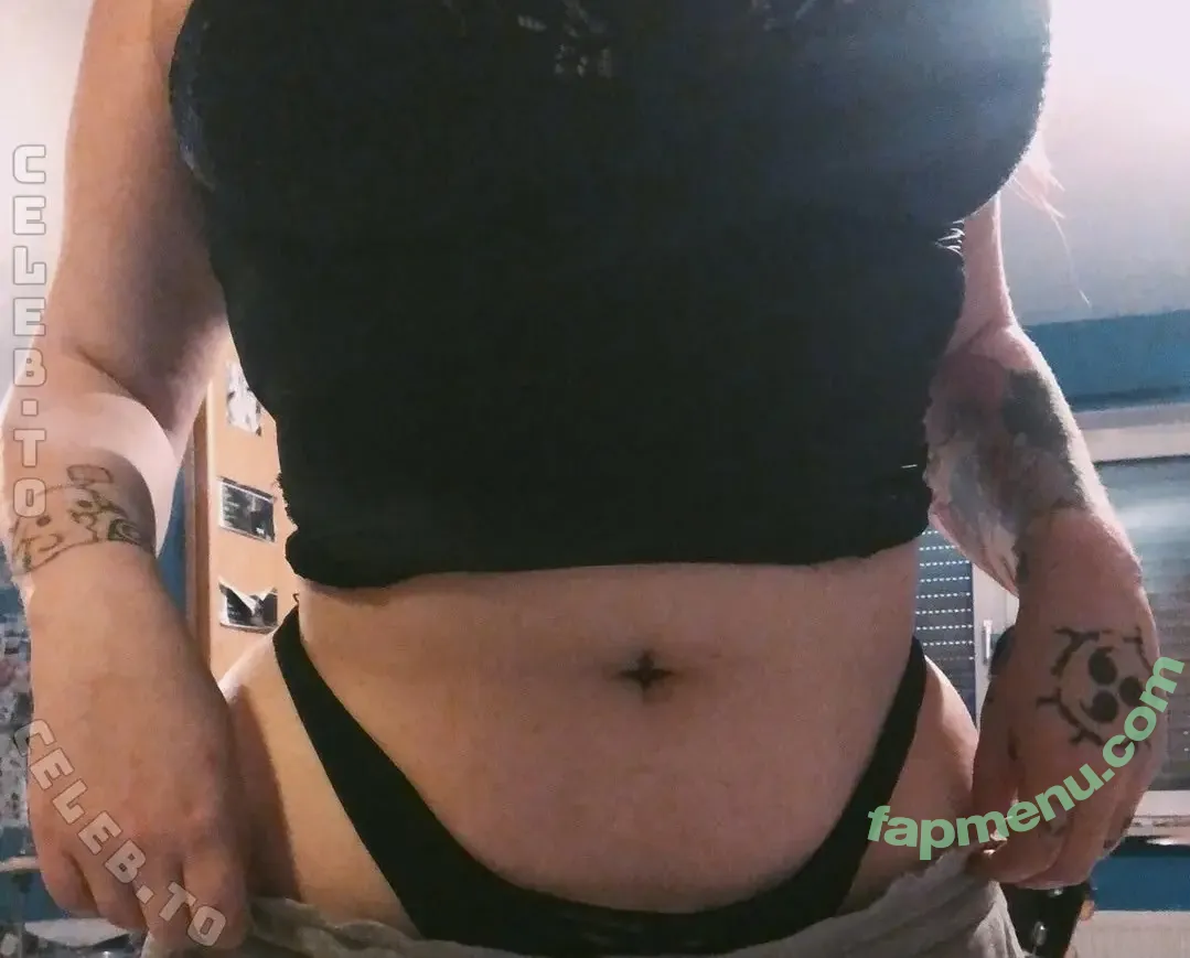 KawaiiAlienPanda nude photo #0086 (KawaiiAlienPanda)