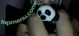 Kawaiiyummycums / thicccuubus / whoatakeiteasy nude photo #0163