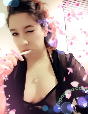 Kawaiiyummycums / thicccuubus / whoatakeiteasy nude photo #0265