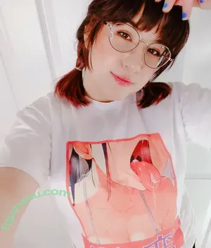 Kawaiiyummycums / thicccuubus / whoatakeiteasy nude photo #0432