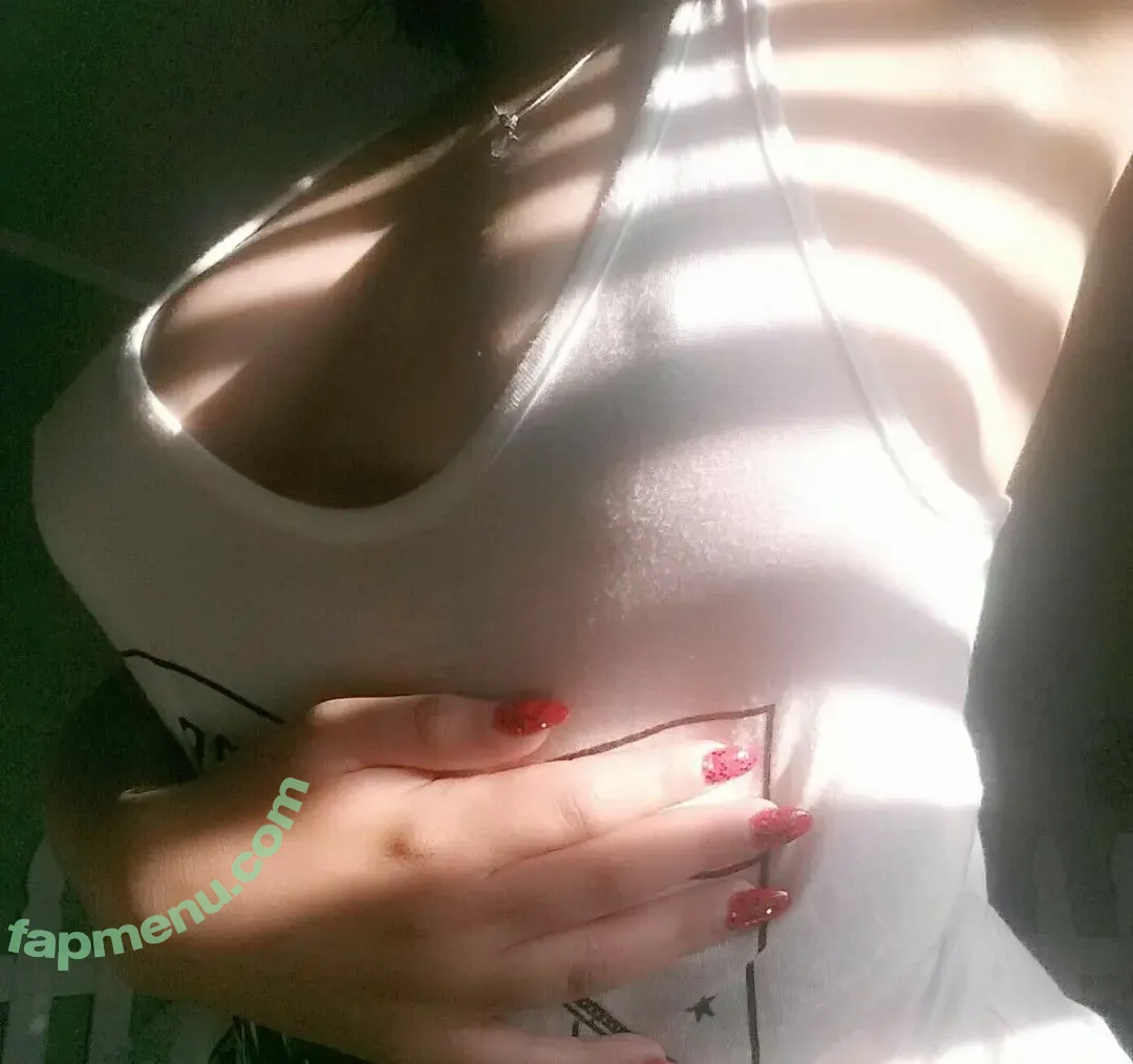Kawaiiyummycums nude photo #0096 (thicccuubus / whoatakeiteasy)