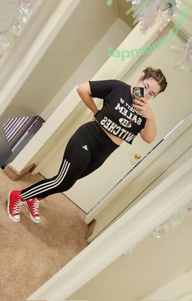 Kawaiiyummycums nude photo #0504 (thicccuubus / whoatakeiteasy)