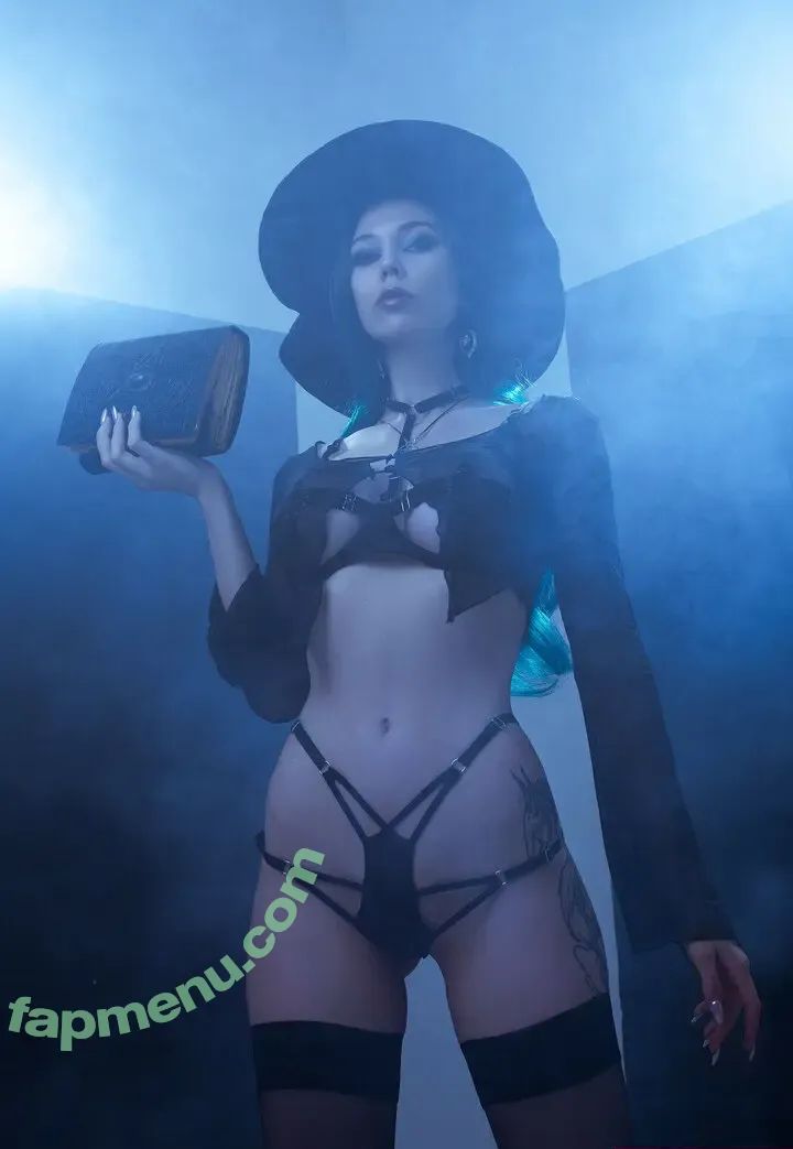 Kaya Nilson nude photo #0193 (KayaNilson / coconut_kaya_nilson / kaya_nilson)