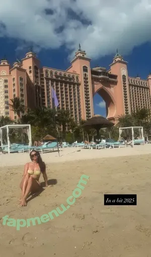 Kaya Scodelario / kayascods nude photo #0523