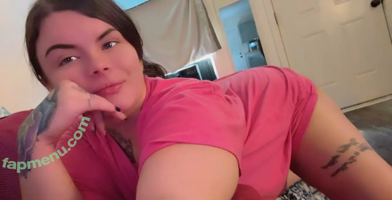 kayabbyyx nude photo #0118 (kayabbyx)