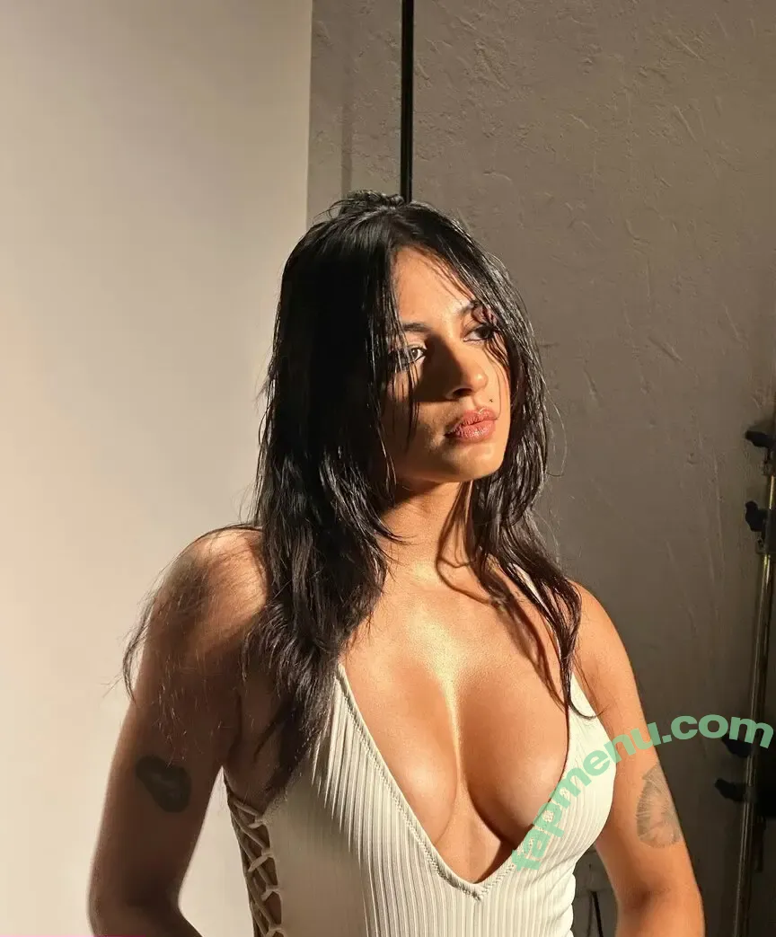 Kayan.a nude photo #0013 (Ambika Nayak)