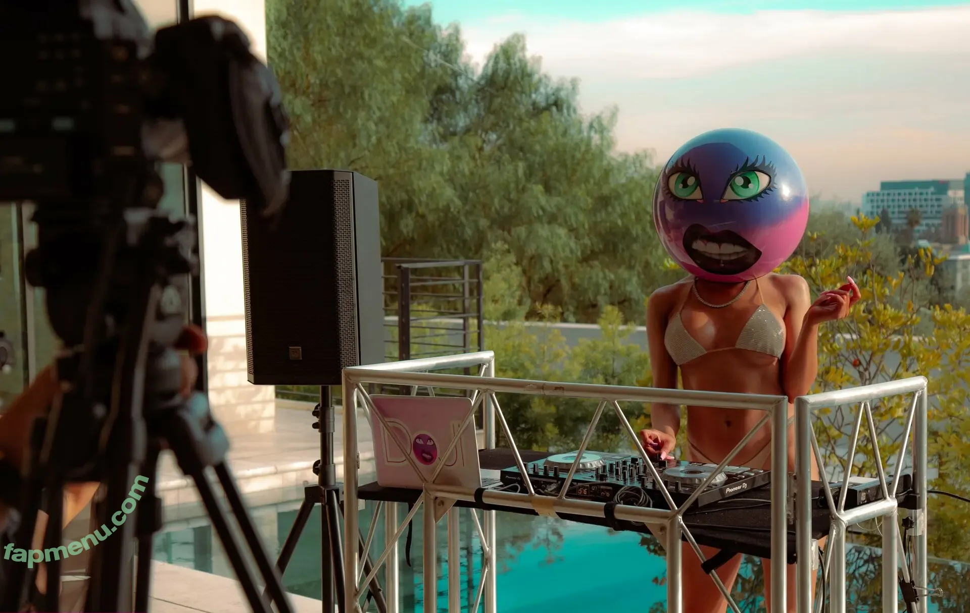 kaybeefree nude photo #0023 (mrschosen0207)