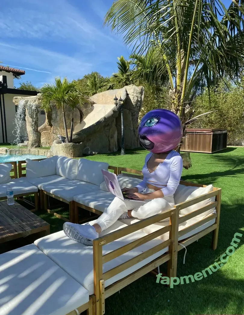 kaybeefree nude photo #0035 (mrschosen0207)