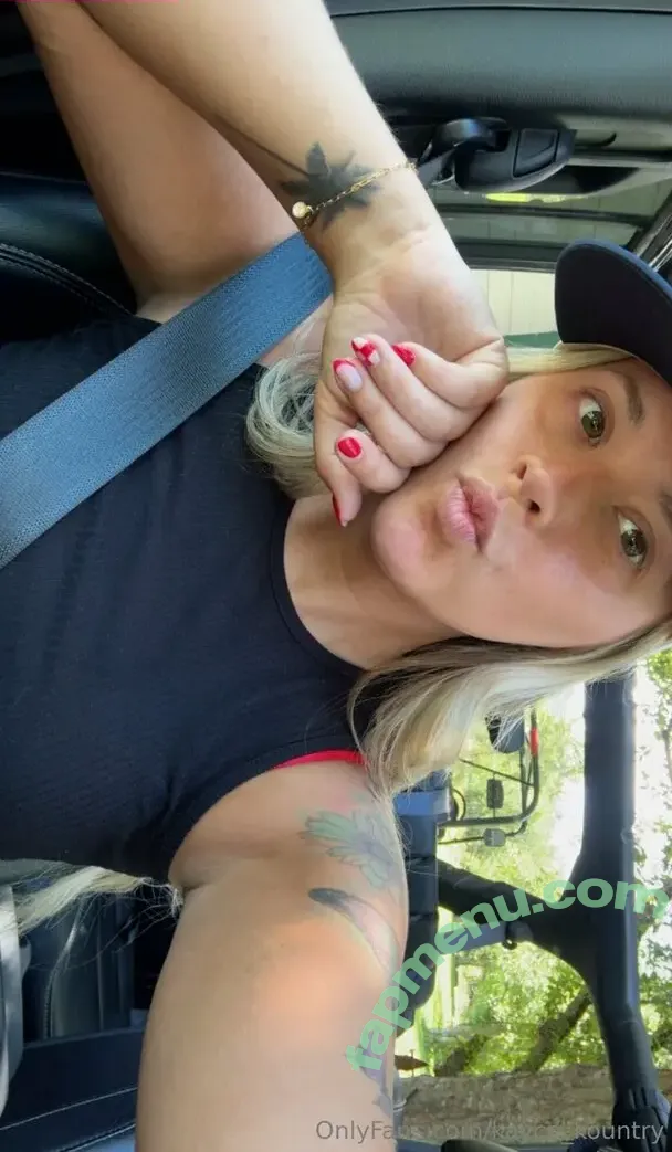 kayce_kountry nude photo #0035 (kountrygal_kei)