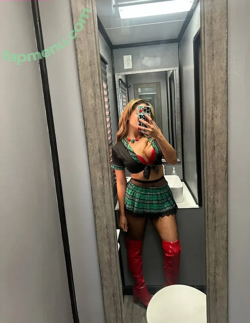 Kayla Braxton nude photo #0688 (kaylabraxtonwwe)