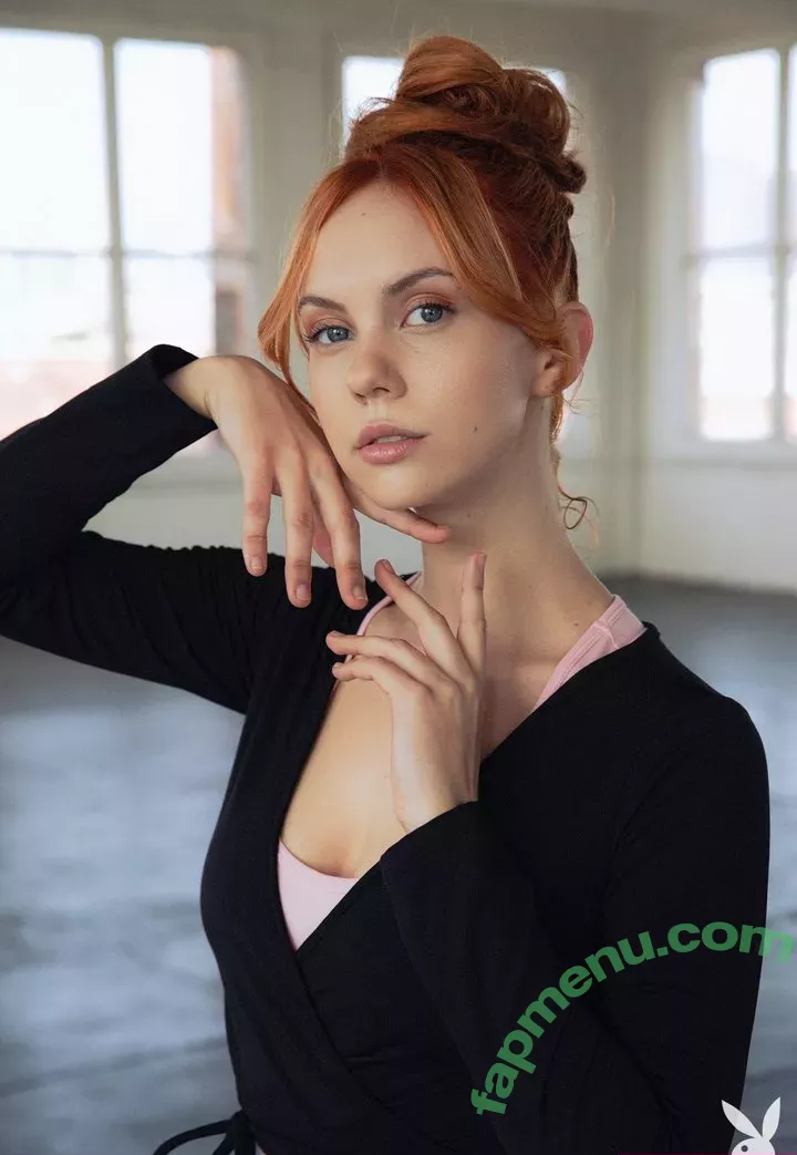 Kayla Coyote nude photo #0032 (crayolakayola97 / kaylacoyote / kcoyote97)