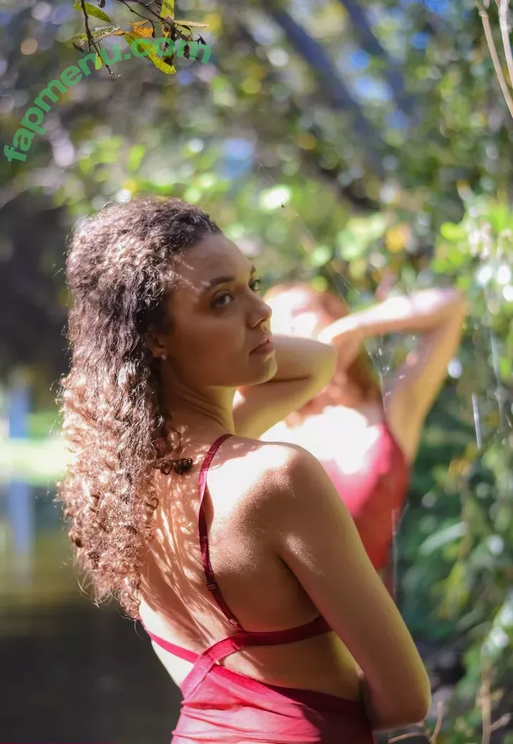 Kayla Coyote nude photo #0237 (crayolakayola97 / kaylacoyote / kcoyote97)