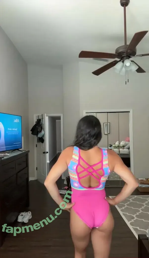 Kayla DiCello nude photo #0141 (kayladicello)