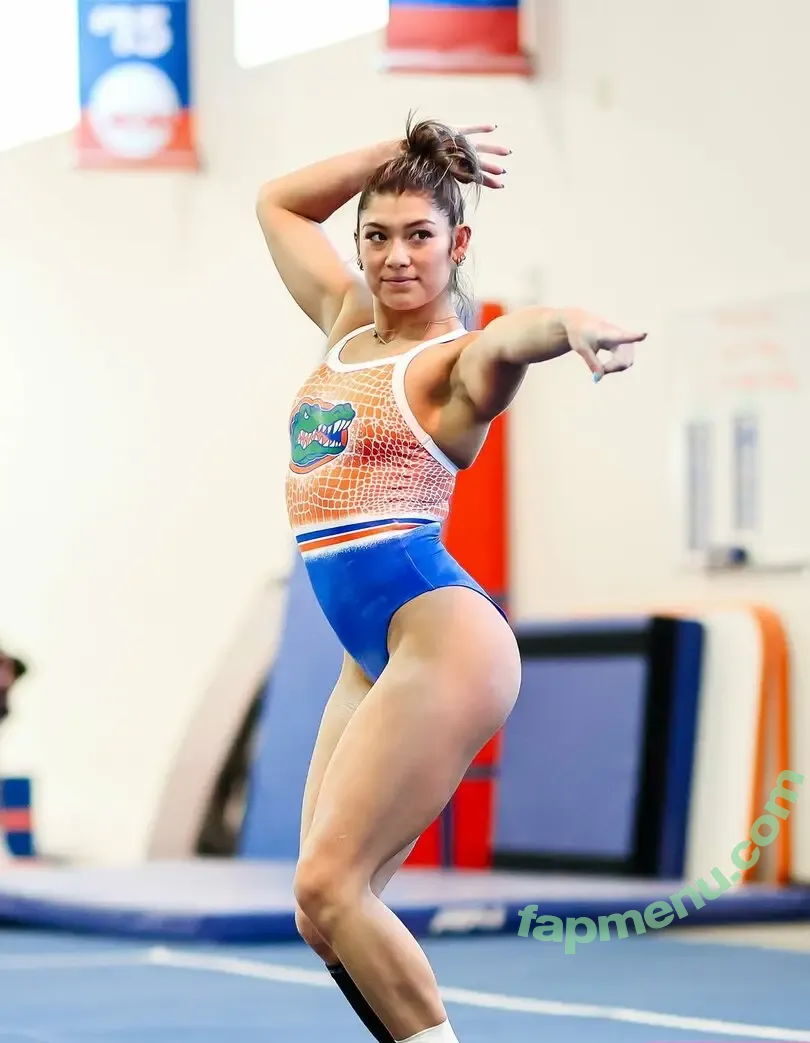 Kayla DiCello nude photo #0260 (kayladicello)