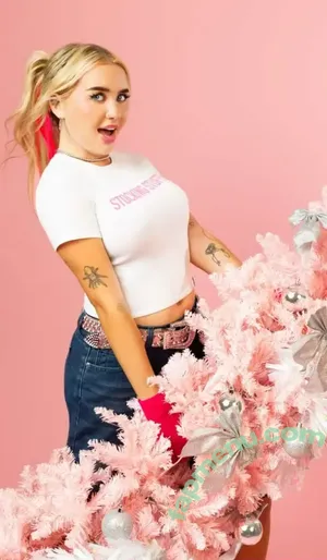 Kayla Malecc / kaylamalec nude photo #0031