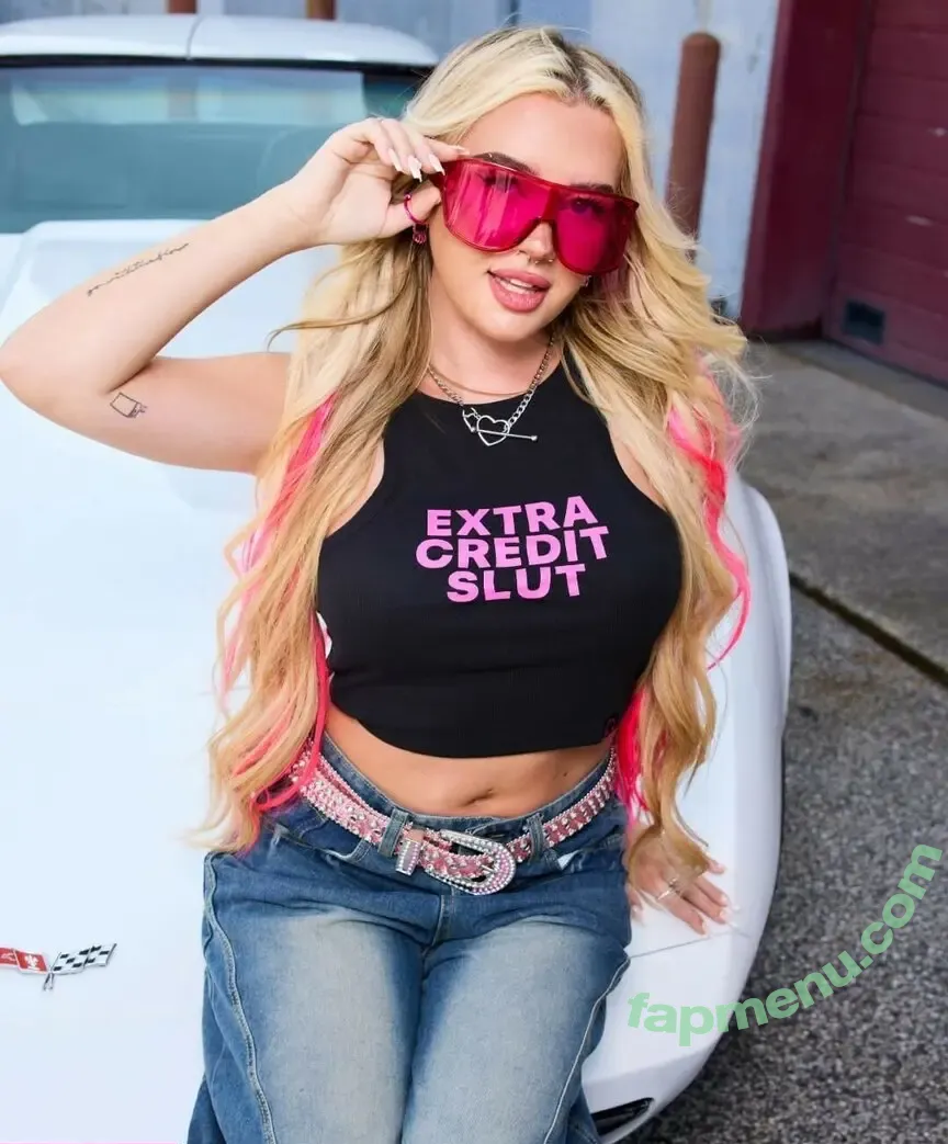 Kayla Malecc nude photo #0051 (kaylamalec)