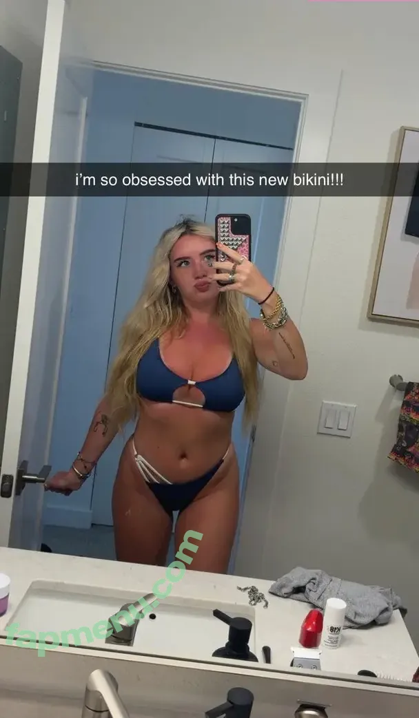 Kayla Malecc nude photo #0063 (kaylamalec)