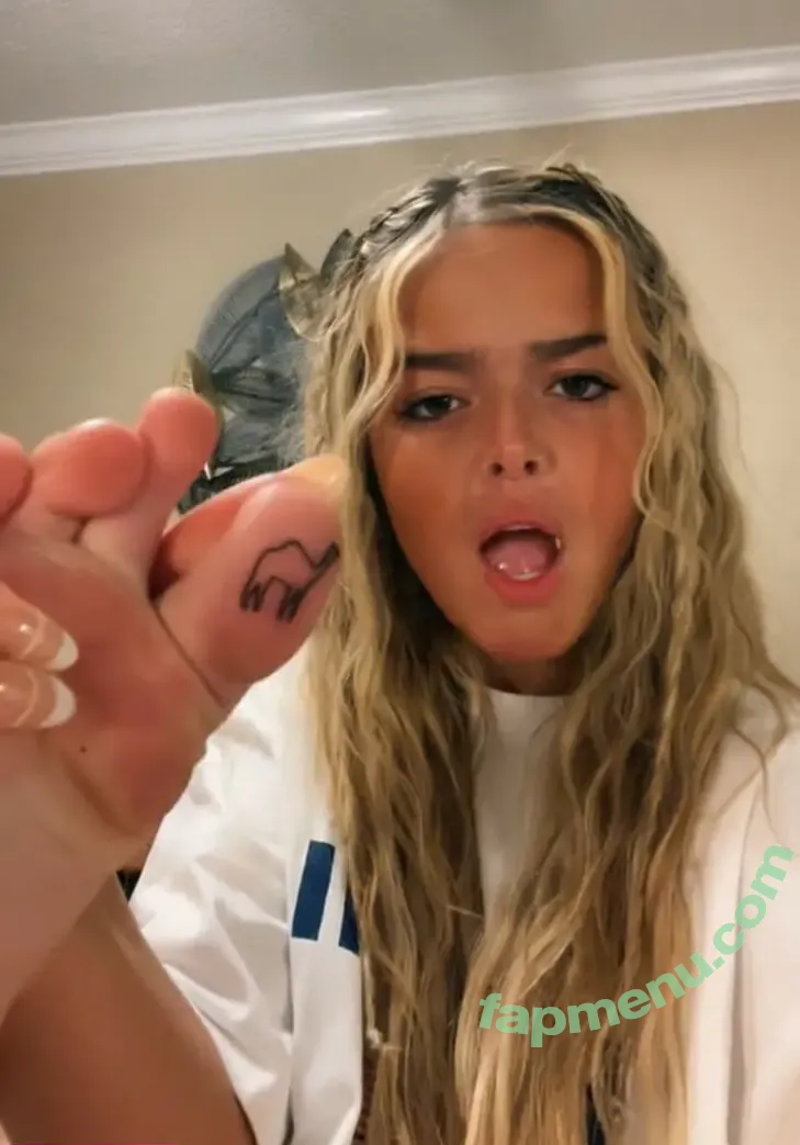 Kayla Patterson nude photo #0003 (kayleep850 / thekaylapatterson)
