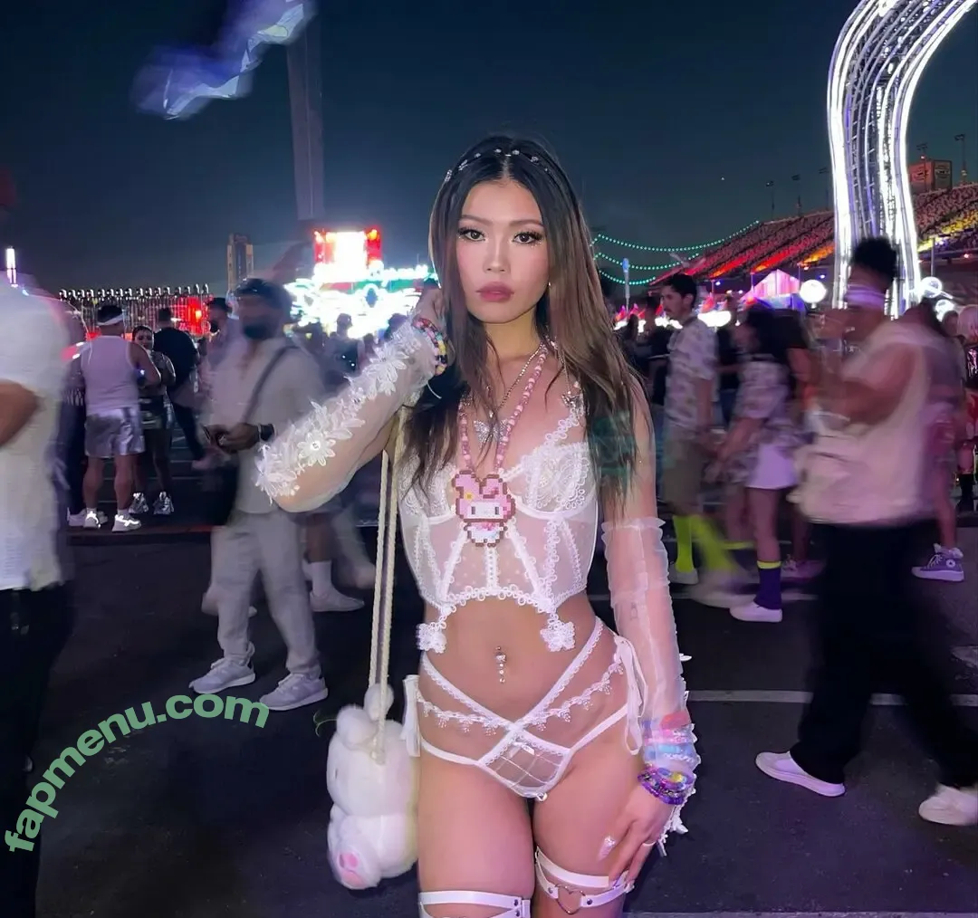 kayla.vy nude photo #0620 ( / Asian Baby Girl)