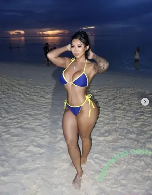 kayla.vy /  / Asian Baby Girl nude photo #2710