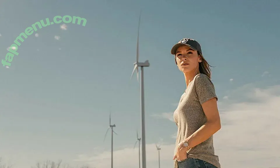 Kayla Wallace nude photo #0068 (imkaylawallace)