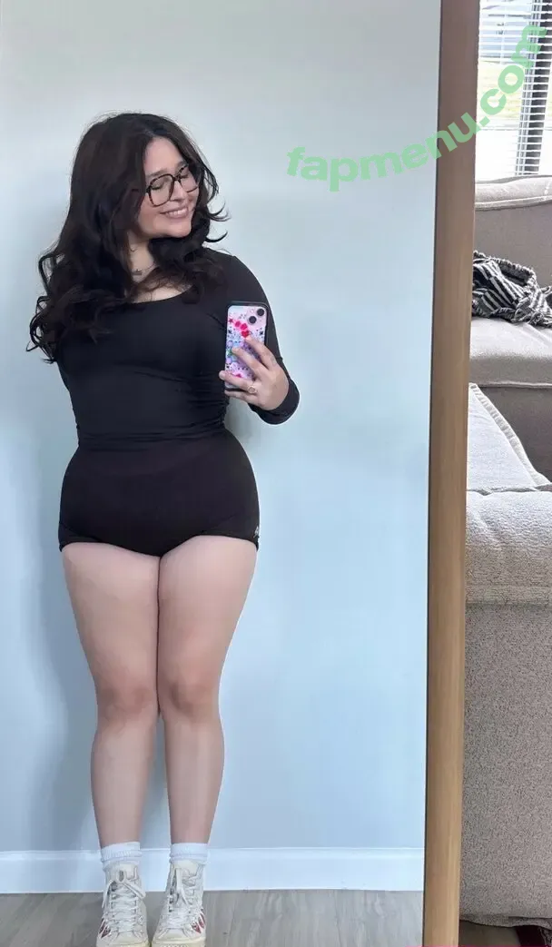 kaylafrom5to7 nude photo #0020 (kaylathinking)